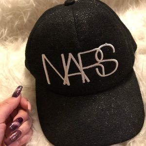 Nars hat